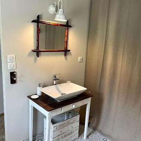 Maison Au Jude Lamothe-Landerron