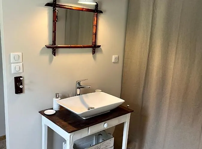 Maison Au Jude Lamothe-Landerron